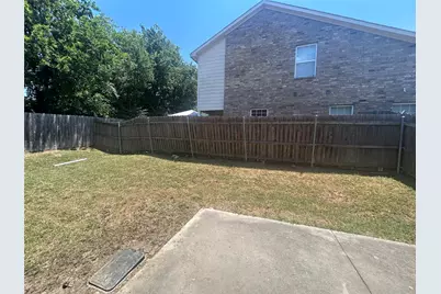 1101 E College Street, Princeton, TX 75407 - Photo 12