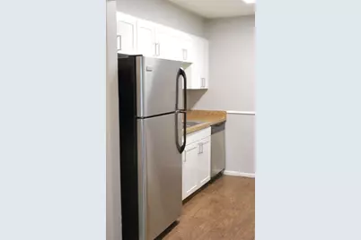 2200 W Lowden Street #18, Fort Worth, TX 76110 - Photo 4