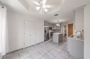1633 Saxon Dr, Bedford, TX 76021 - Photo 14