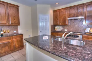 9400 Woodhurst Dr, McKinney, TX 75072 - Photo 8