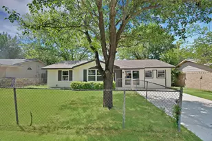 12624 Spring Branch Dr, Balch Springs, TX 75180 - Photo 1