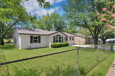 12624 Spring Branch Drive, Balch Springs, TX 75180 - Photo 2