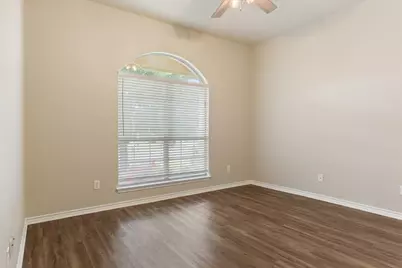 6537 Mundo Drive, Waco, TX 76712 - Photo 22