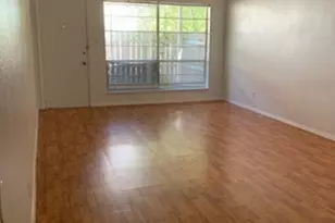 5055 Ridglea Ln, Fort Worth, TX 76116 - Photo 6