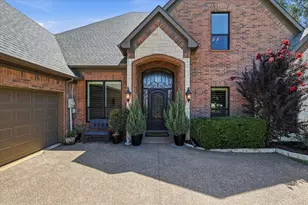3200 Village Crest Ct, Flower Mound, TX 75022 - Photo 2