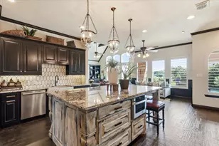 3200 Village Crest Ct, Flower Mound, TX 75022 - Photo 8