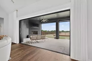 125 Lone Elm Rd, Waxahachie, TX 75167 - Photo 16