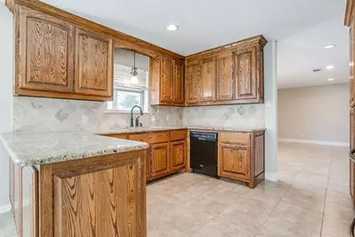 1812 Winchester Way, Bedford, TX 76022 - Photo 22