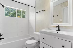 3573 Boxwood Dr, Grapevine, TX 76051 - Photo 32