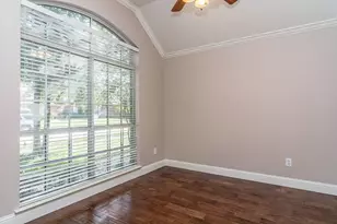 5512 Glenview Ln, The Colony, TX 75056 - Photo 6