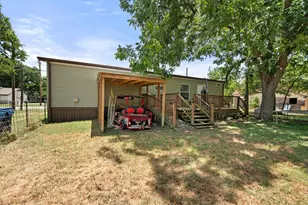 202 N 3rd Street E, Dawson, TX 76639 - Photo 18
