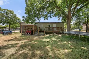 202 N 3rd Street E, Dawson, TX 76639 - Photo 22