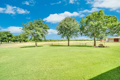 7810 Mavis Avenue, Waxahachie, TX 75167 - Photo 12