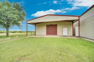7810 Mavis Ave, Waxahachie, TX 75167 - Photo 4