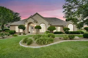 7810 Mavis Ave, Waxahachie, TX 75167 - Photo 1