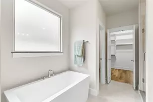 714 E McGee St, Sherman, TX 75090 - Photo 16