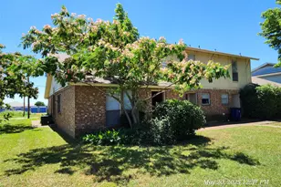 429 SW Thomas St, Burleson, TX 76028 - Photo 1