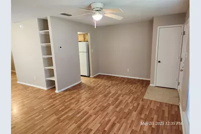 429 SW Thomas Street #A, Burleson, TX 76028 - Photo 4