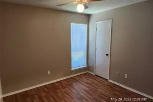 429 SW Thomas St, Burleson, TX 76028 - Photo 14