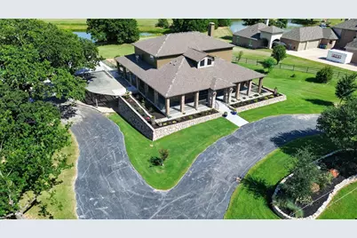 12070 Lake Trail Drive, Copper Canyon, TX 76226 - Photo 2