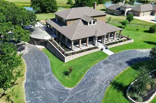 12070 Lake Trail Dr, Copper Canyon, TX 76226 - Photo 2