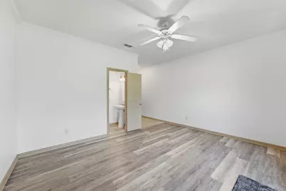 1526 Aldra Drive, Fort Worth, TX 76120 - Photo 6