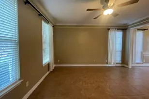 3222 Mapleridge Dr, Grapevine, TX 76051 - Photo 4