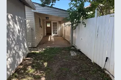 1202 Chapel View Drive, Waco, TX 76712 - Photo 24