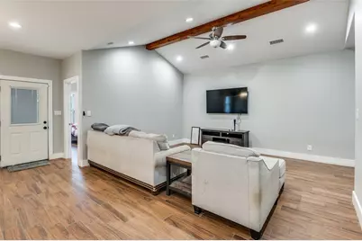 908 E Decatur Street, Ennis, TX 75119 - Photo 4