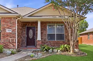 2929 Tangleglen Dr, Rockwall, TX 75032 - Photo 2