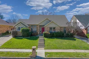 3917 Flintridge Dr, Irving, TX 75038 - Photo 1