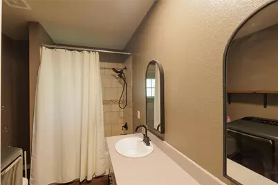 101 N Hubbard Street, Alvord, TX 76225 - Photo 12