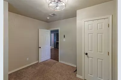 101 N Hubbard Street, Alvord, TX 76225 - Photo 16