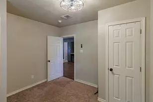 101 N Hubbard St, Alvord, TX 76225 - Photo 16