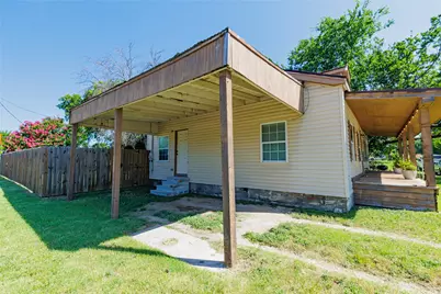 101 N Hubbard Street, Alvord, TX 76225 - Photo 18