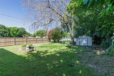 101 N Hubbard Street, Alvord, TX 76225 - Photo 22