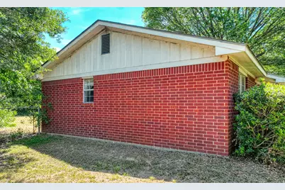 808 N Wright Avenue, Kerens, TX 75144 - Photo 2