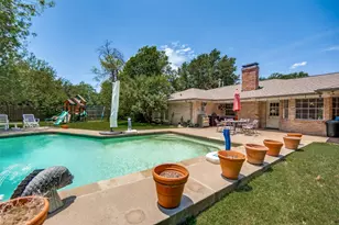 4372 Royal Ridge Dr, Dallas, TX 75229 - Photo 24