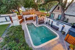 5318 Denton Dr, Dallas, TX 75235 - Photo 28