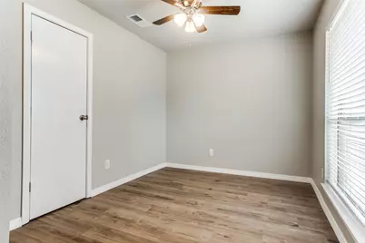 3000 Hilltop Drive, Euless, TX 76039 - Photo 8