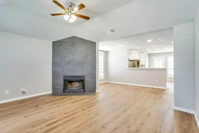 3002 Hilltop Drive, Euless, TX 76039 - Photo 4