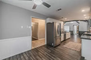 16404 Lauder Ln, Dallas, TX 75248 - Photo 6