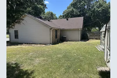 800 Pine Mountain Drive, Burleson, TX 76028 - Photo 34