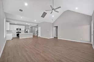 710 Summerberry Dr, McKinney, TX 75071 - Photo 4