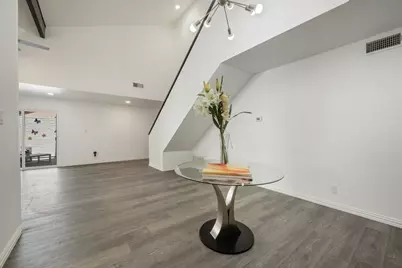6215 Post Oak Terrace, Fort Worth, TX 76112 - Photo 6