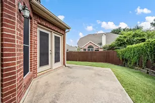2308 Suntree Ln, Flower Mound, TX 75022 - Photo 22