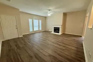 4425 Park Creek Ct, Fort Worth, TX 76137 - Photo 2