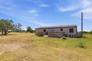 9132 Windmill Ct W, Cleburne, TX 76033 - Photo 30