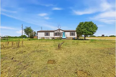 9132 Windmill Court W, Cleburne, TX 76033 - Photo 4
