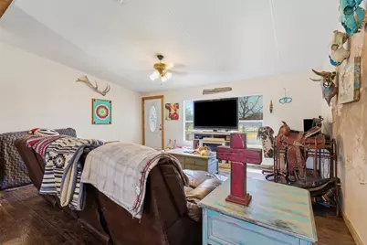 9132 Windmill Court W, Cleburne, TX 76033 - Photo 10